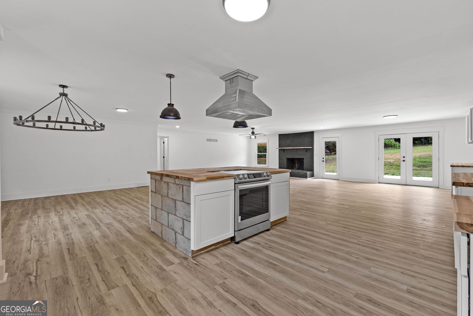 8129 Giles Road Douglasville - 19