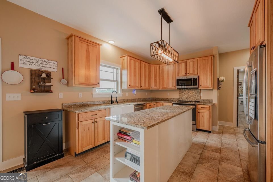 84 York Road Lafayette - 10
