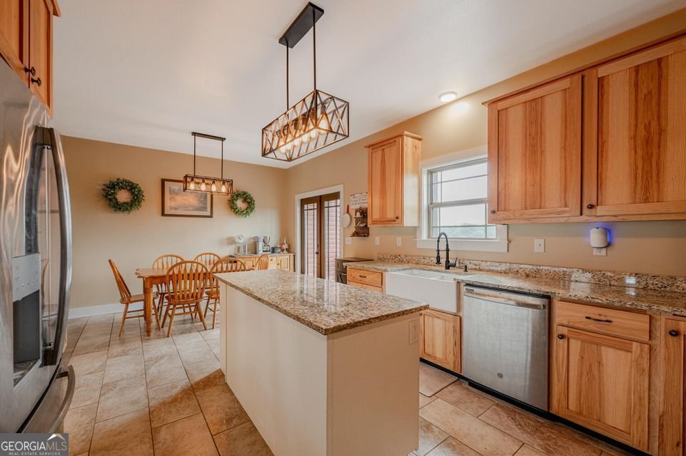 84 York Road Lafayette - 12