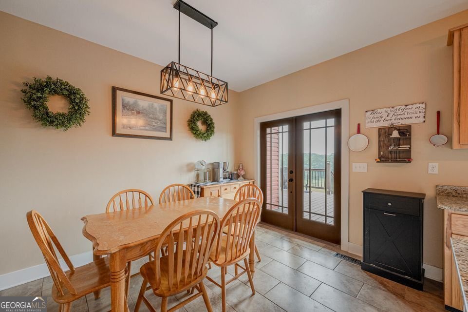 84 York Road Lafayette - 14