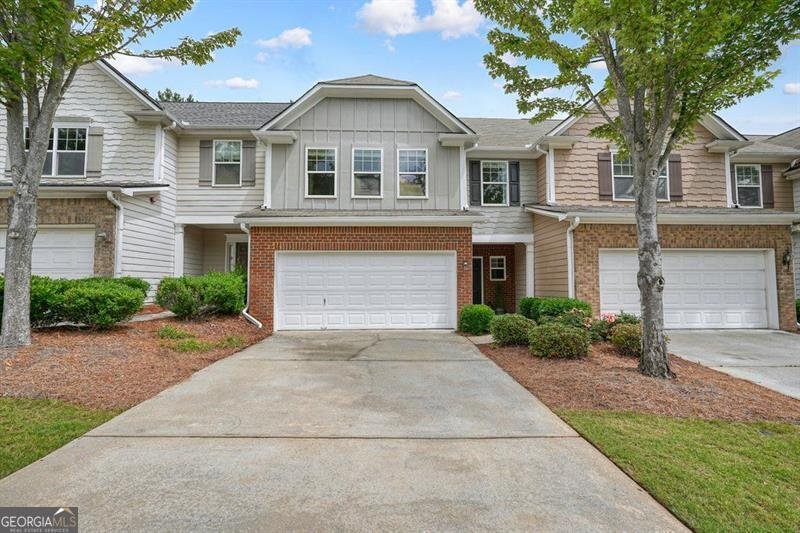411 MOUNTAIN VIEW Lane Woodstock - 1