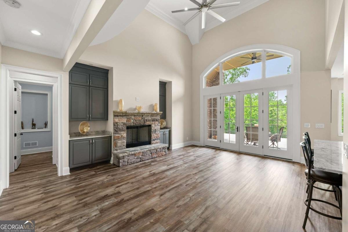 7519 WATERVIEW Cove Douglasville - 10