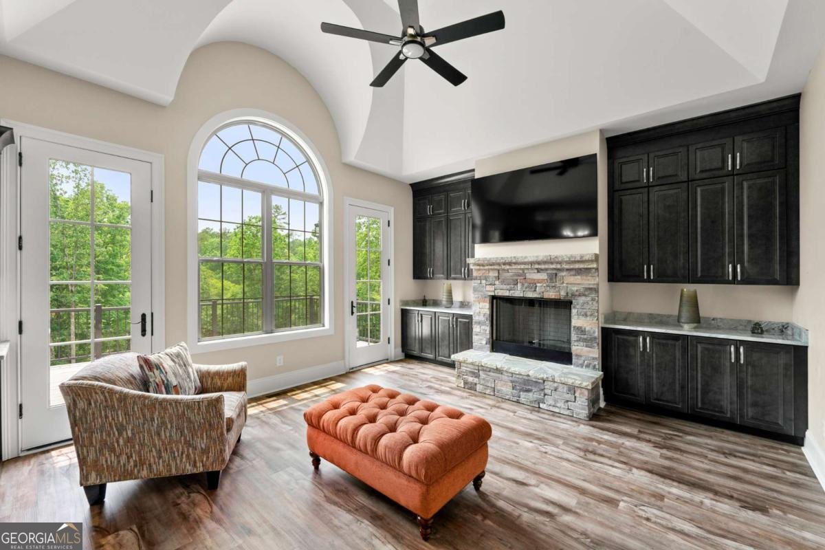 7519 WATERVIEW Cove Douglasville - 18