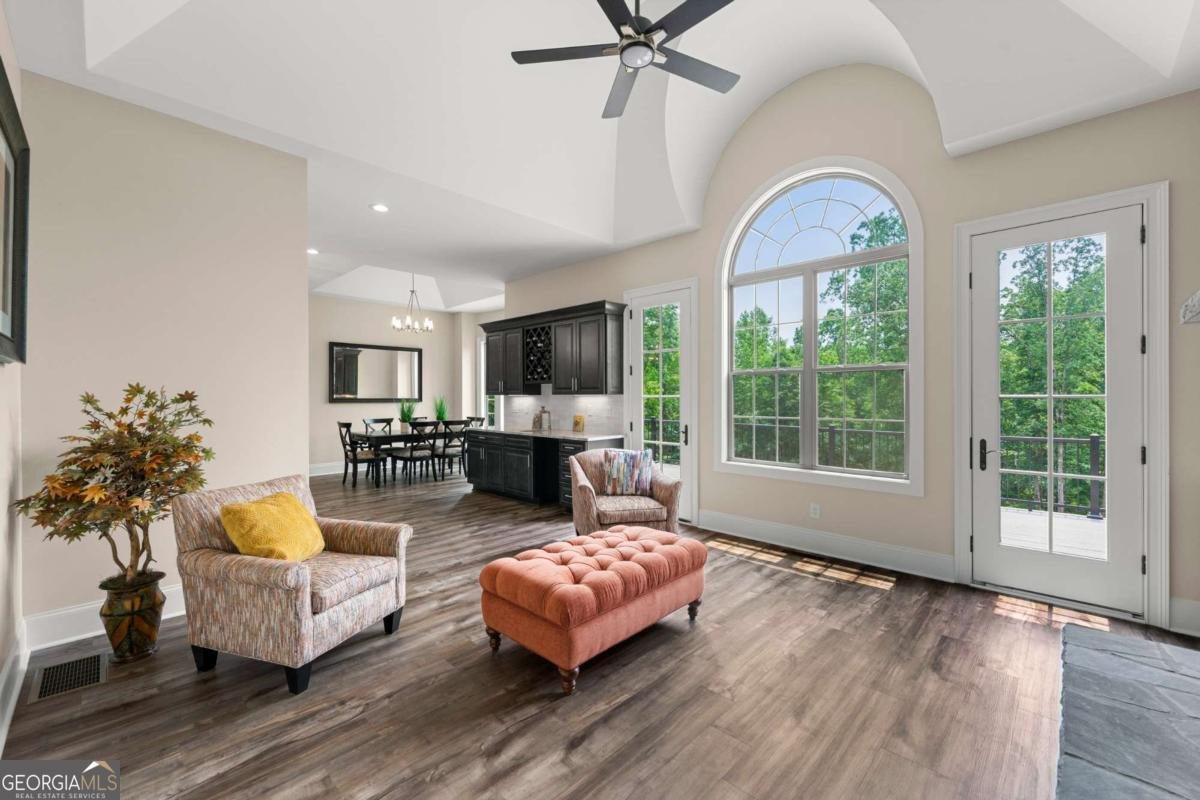 7519 WATERVIEW Cove Douglasville - 20