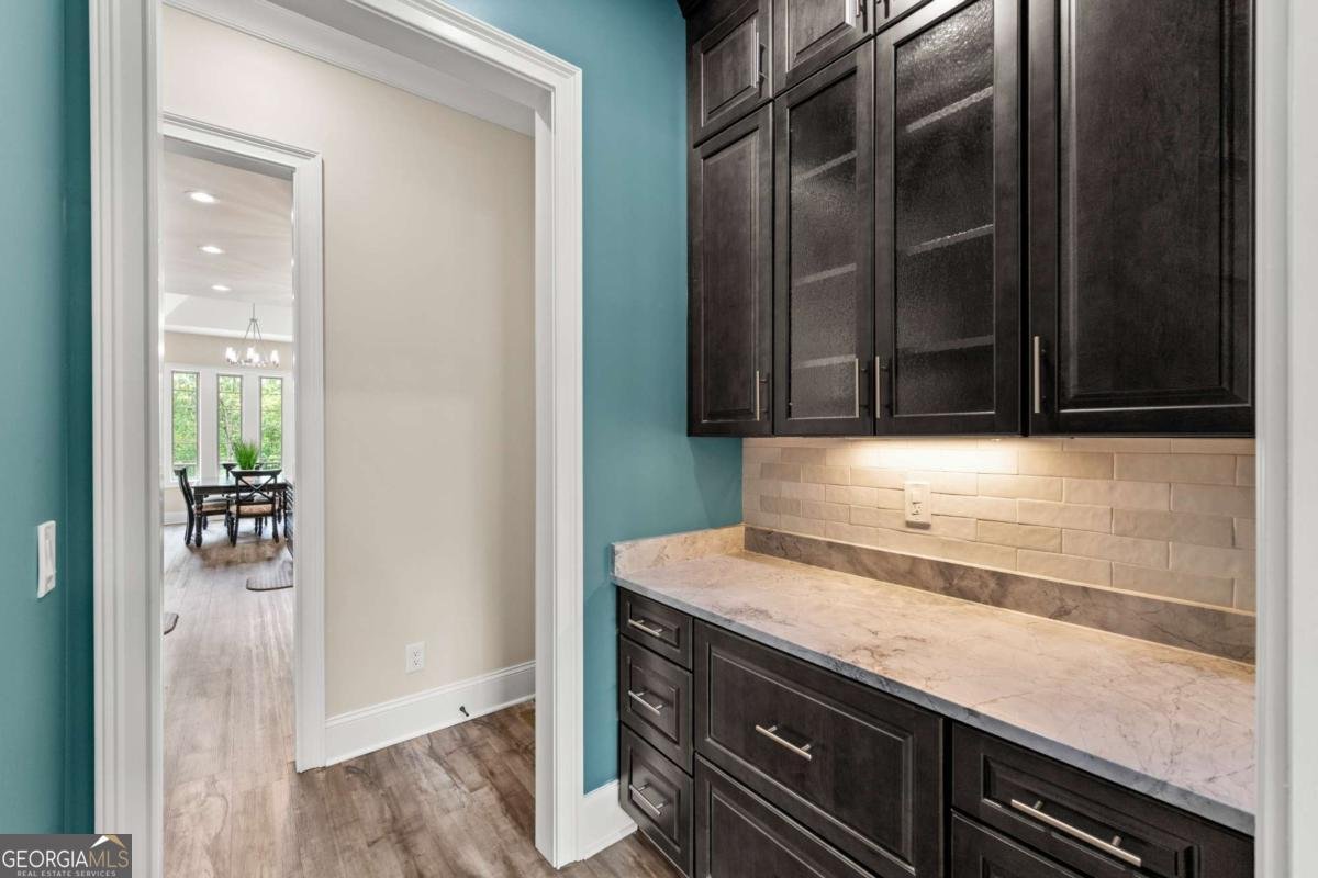 7519 WATERVIEW Cove Douglasville - 8