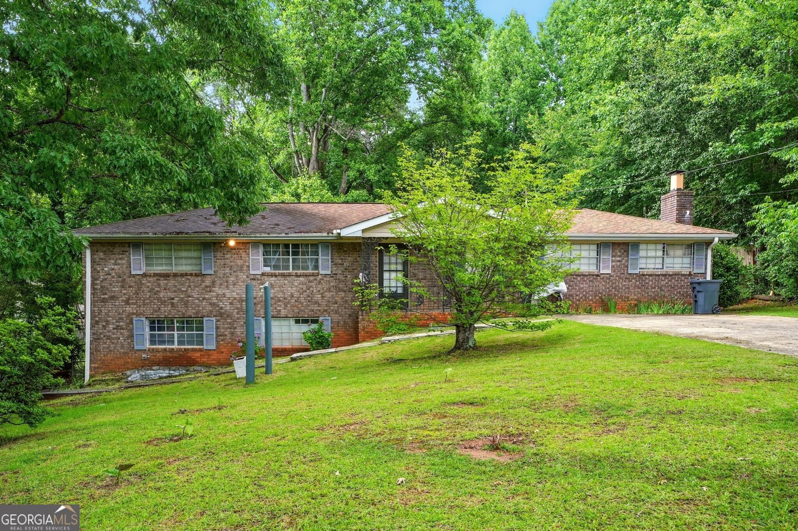6126 Knights Lane Douglasville - 2