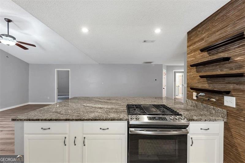 713 FAIRFIELD Drive Peachtree City - 14