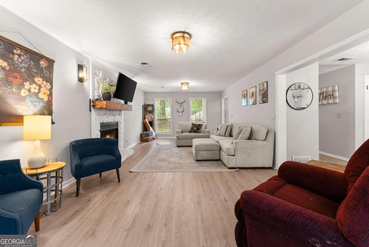 239 Hidden Court Winder - 11