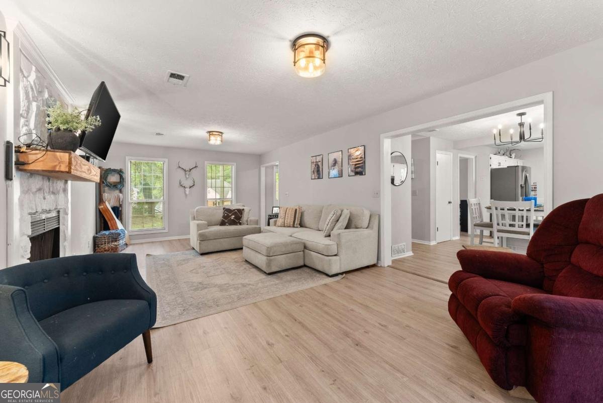 239 Hidden Court Winder - 12