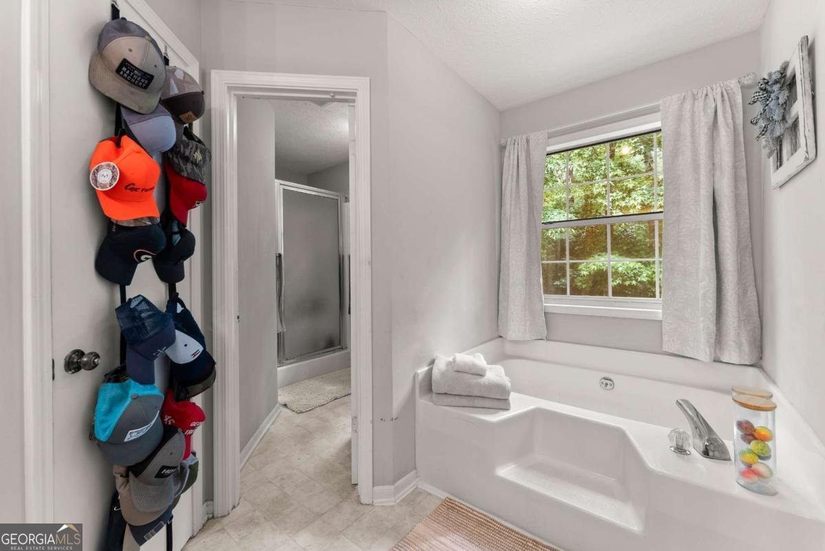 239 Hidden Court Winder - 37