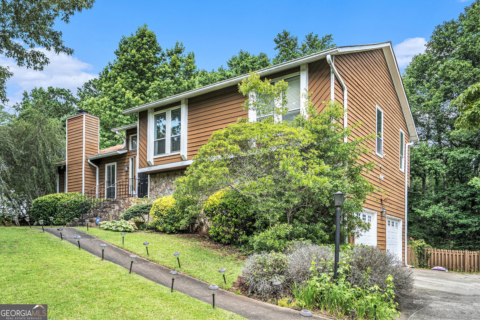 8605 Stone Creek Court Douglasville - 1