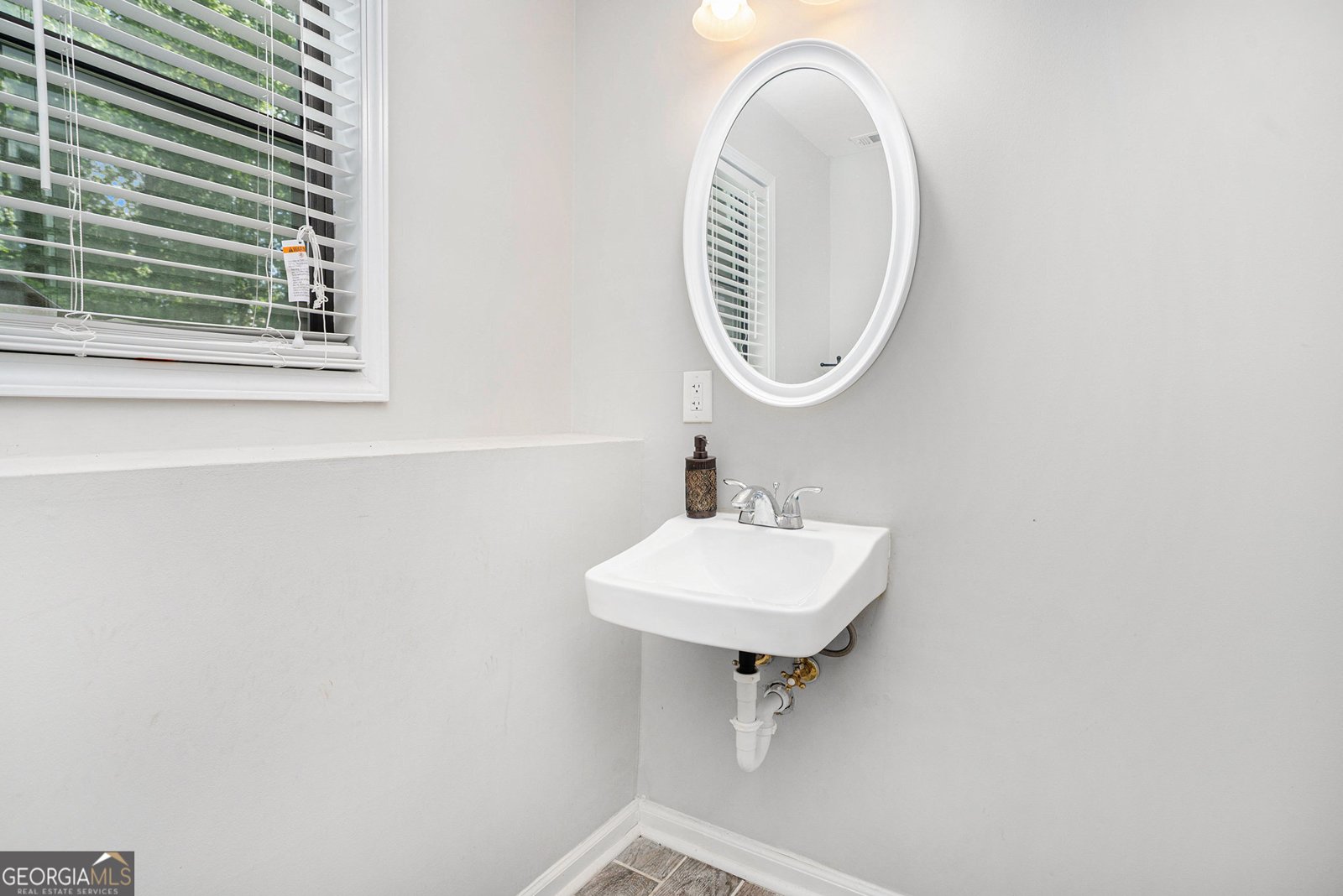 8605 Stone Creek Court Douglasville - 21
