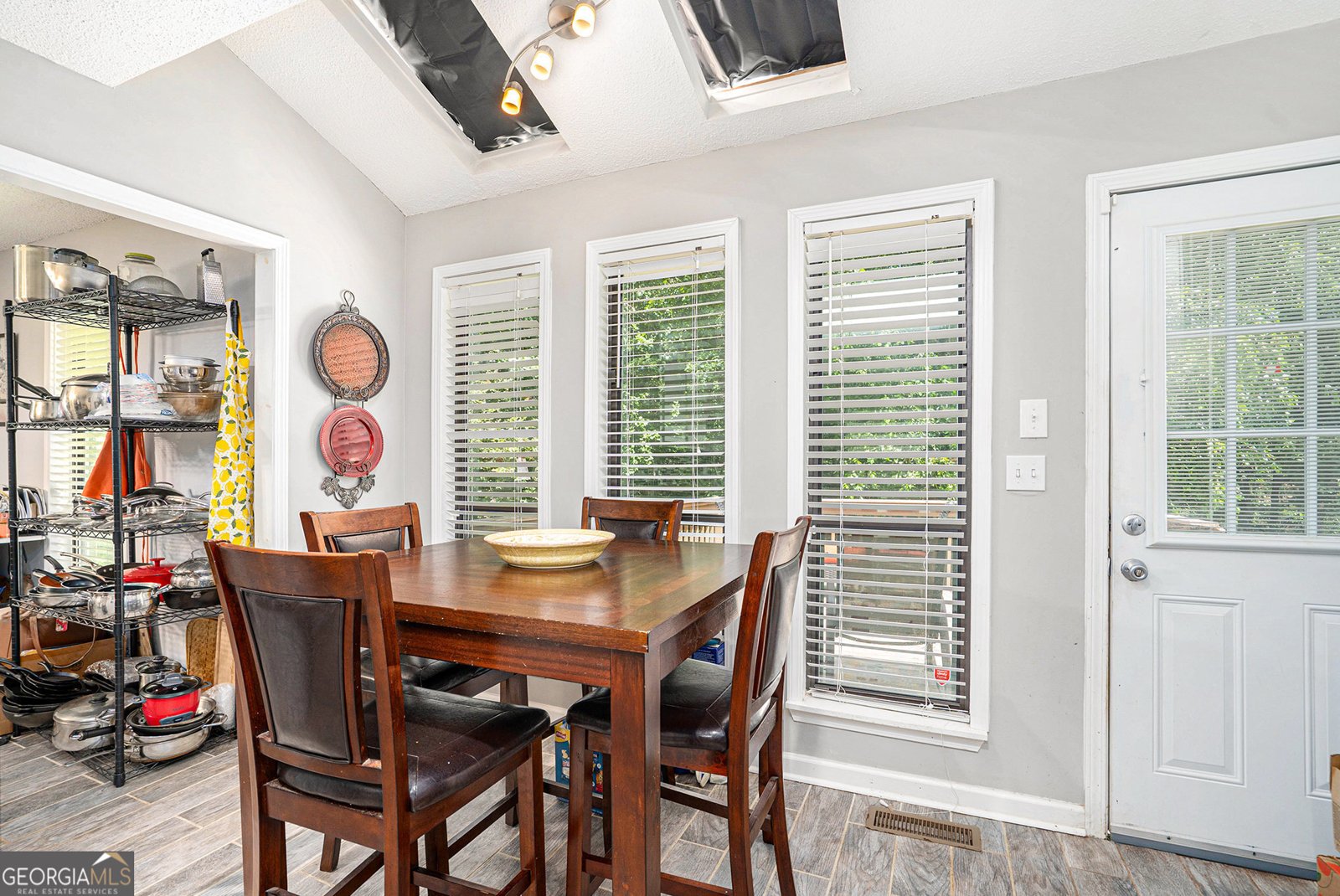8605 Stone Creek Court Douglasville - 9