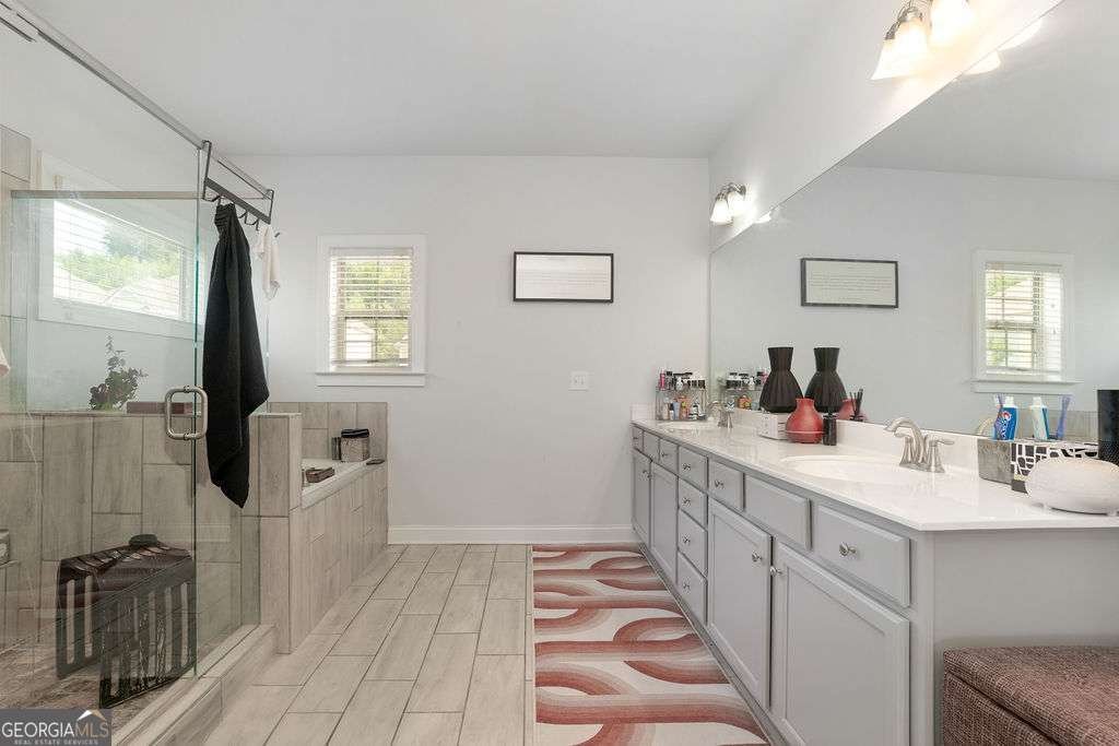3692 WARTRACE Drive South Fulton - 24