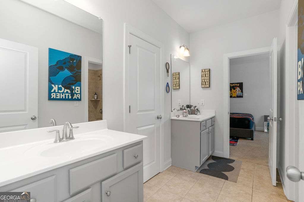 3692 WARTRACE Drive South Fulton - 30