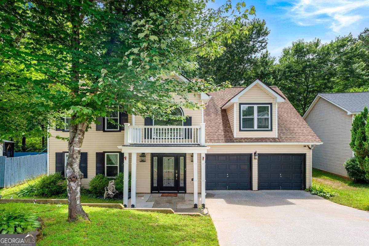 1086 Erie Circle Stone Mountain - 1