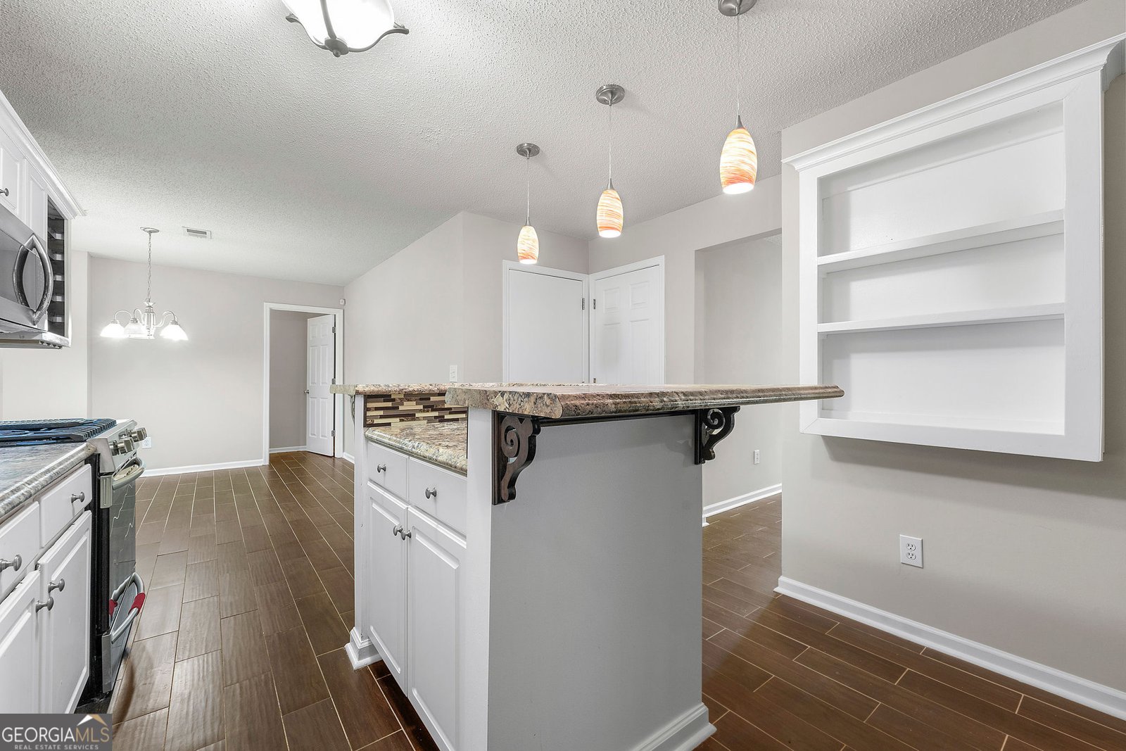1086 Erie Circle Stone Mountain - 10
