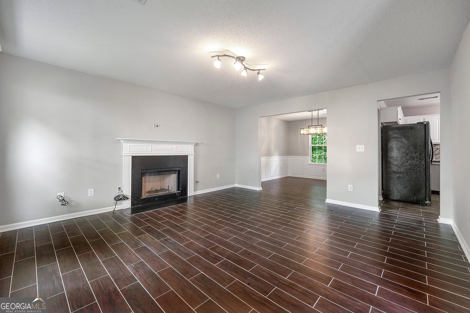 1086 Erie Circle Stone Mountain - 4