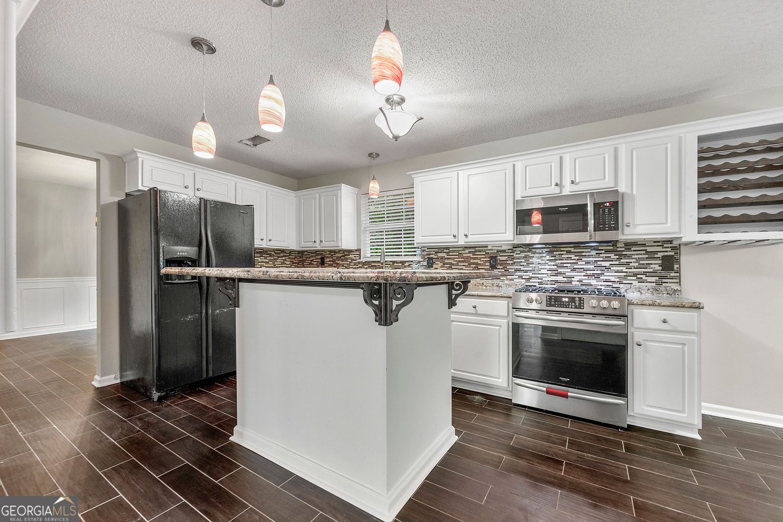 1086 Erie Circle Stone Mountain - 8