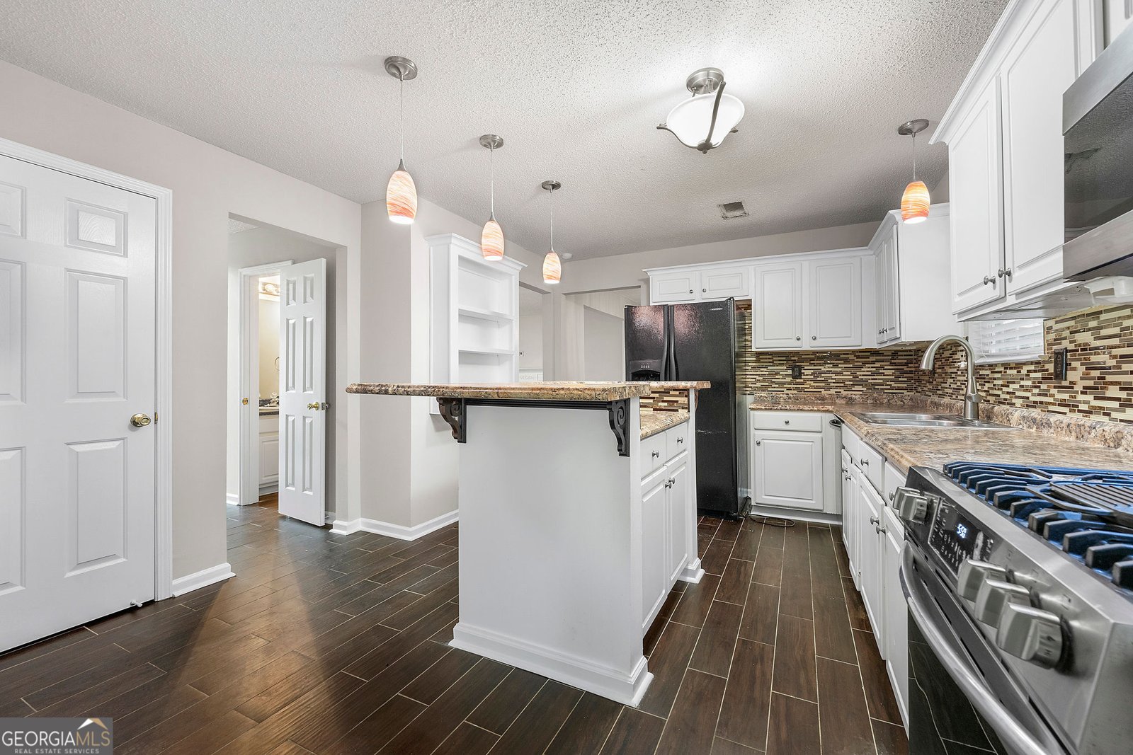 1086 Erie Circle Stone Mountain - 9