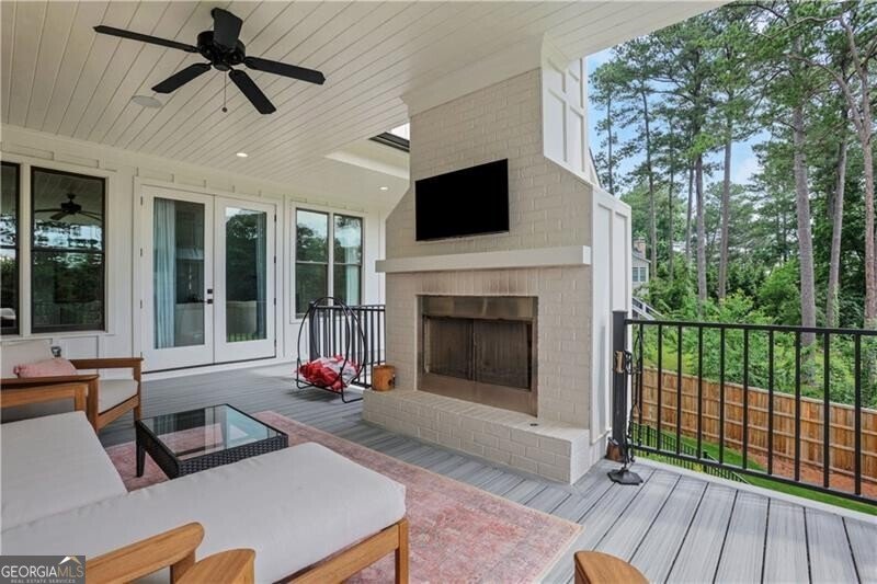 4250 Summit Drive Marietta - 17
