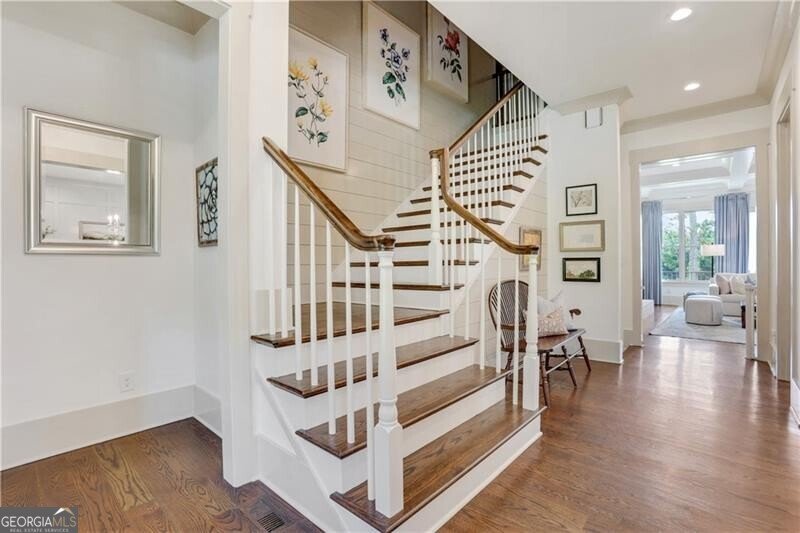 4250 Summit Drive Marietta - 27