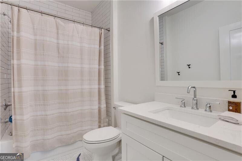 4250 Summit Drive Marietta - 42