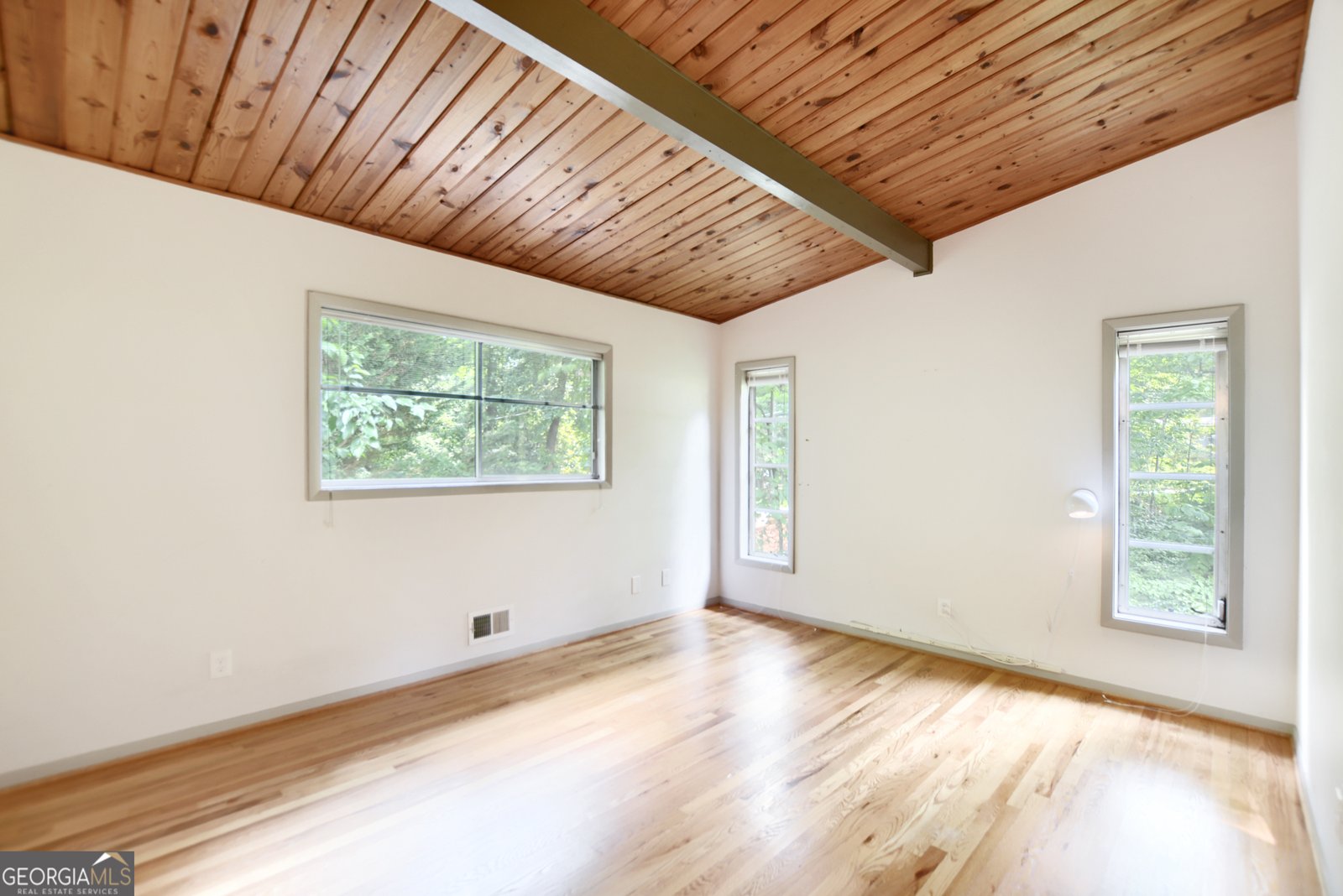 3861 Foxford Drive Atlanta - 23