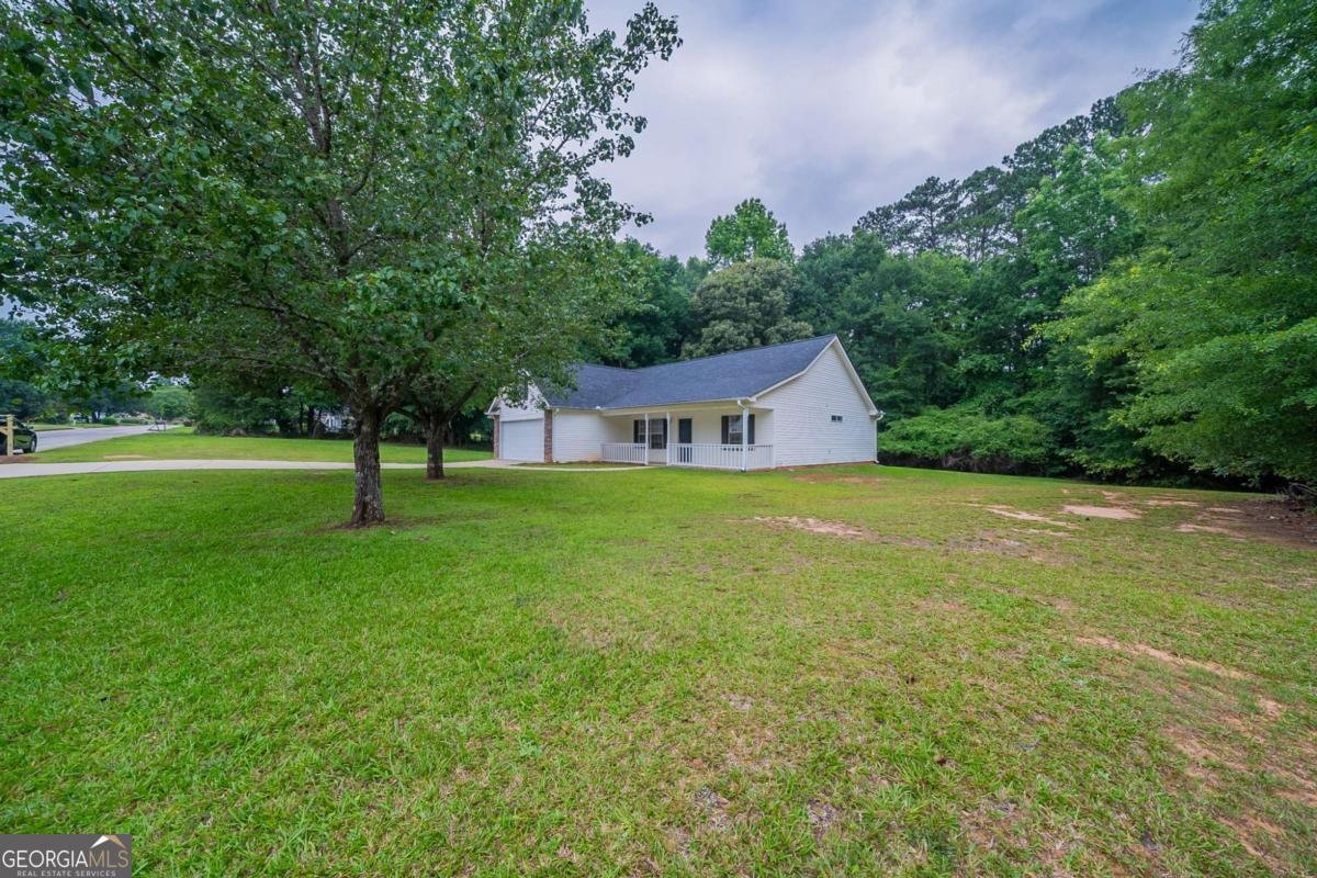 40 Heather Woods Court Covington - 1