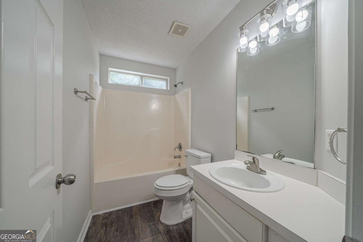 40 Heather Woods Court Covington - 25