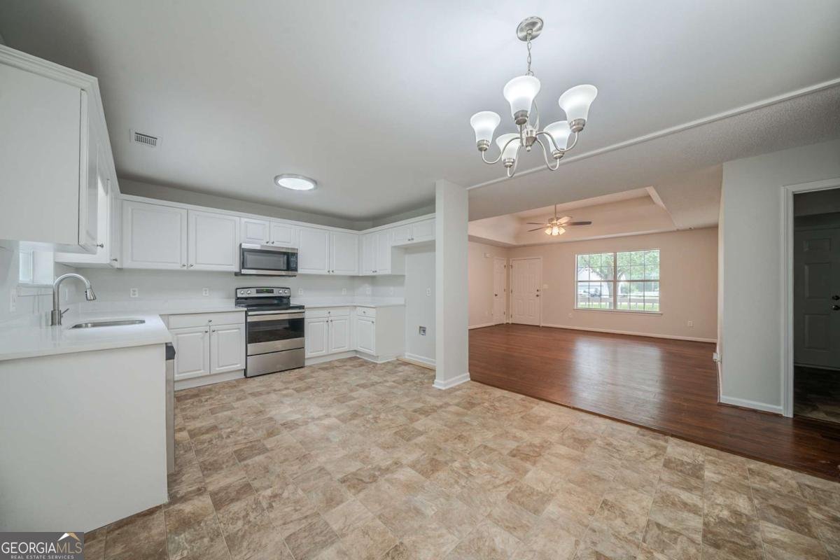 40 Heather Woods Court Covington - 7
