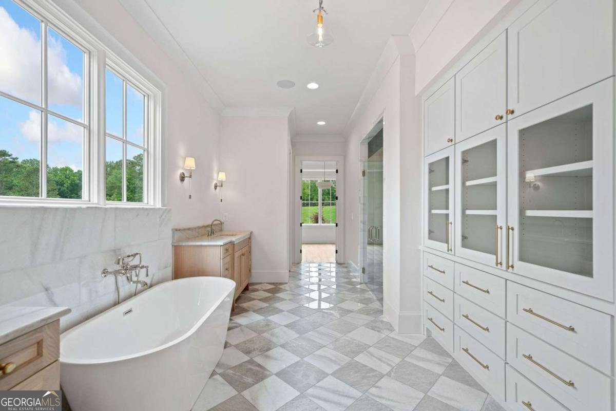 615 Claxton Lane Milton - 48