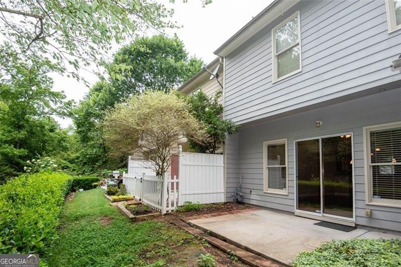 1215 Harris Commons Place Roswell - 17