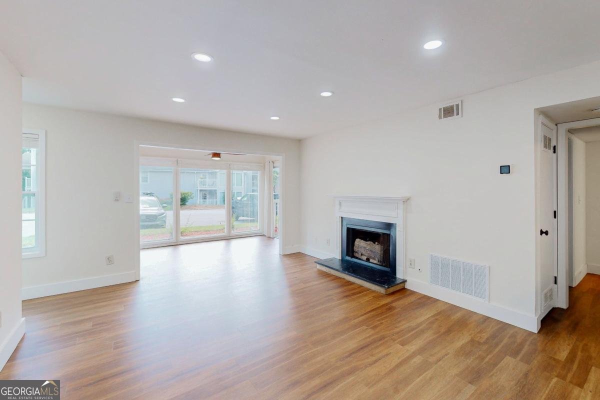 1601 Augusta Drive Marietta - 1