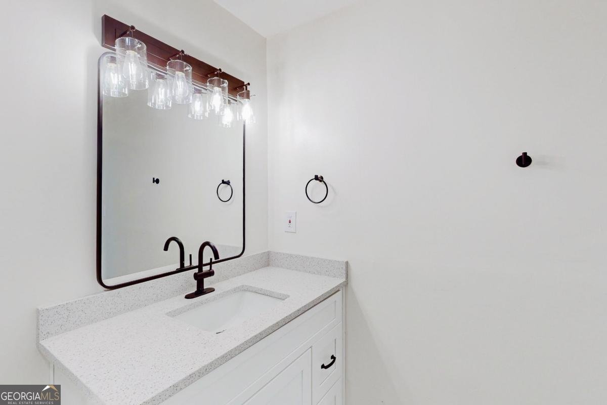 1601 Augusta Drive Marietta - 24