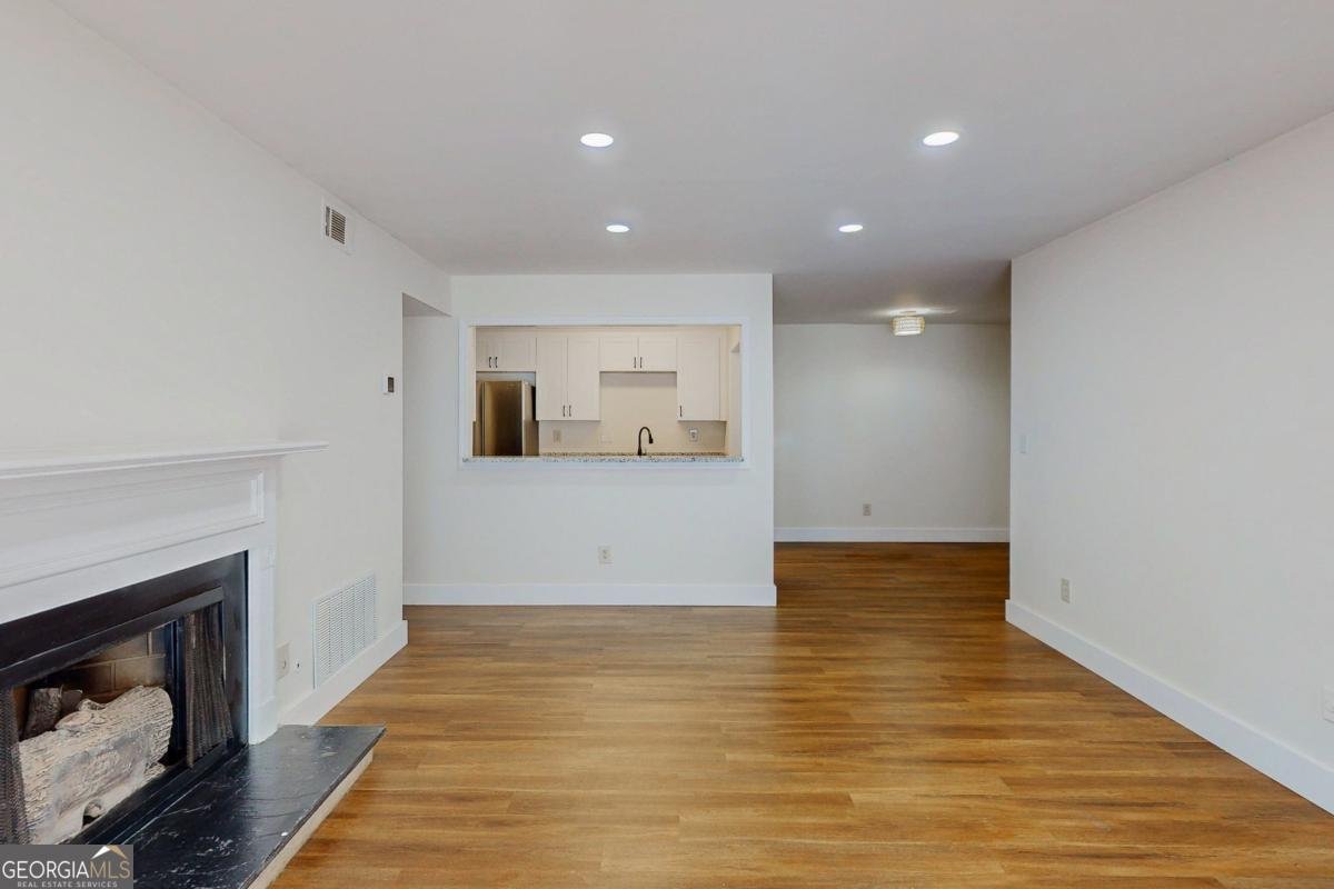 1601 Augusta Drive Marietta - 4