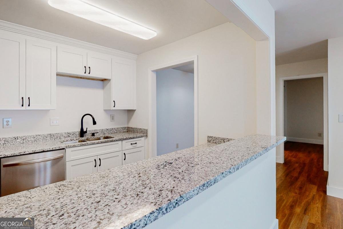 1601 Augusta Drive Marietta - 8