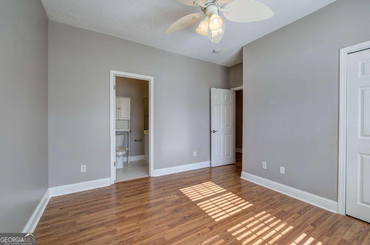 2500 ROSEHILL Circle Lithia Springs - 31