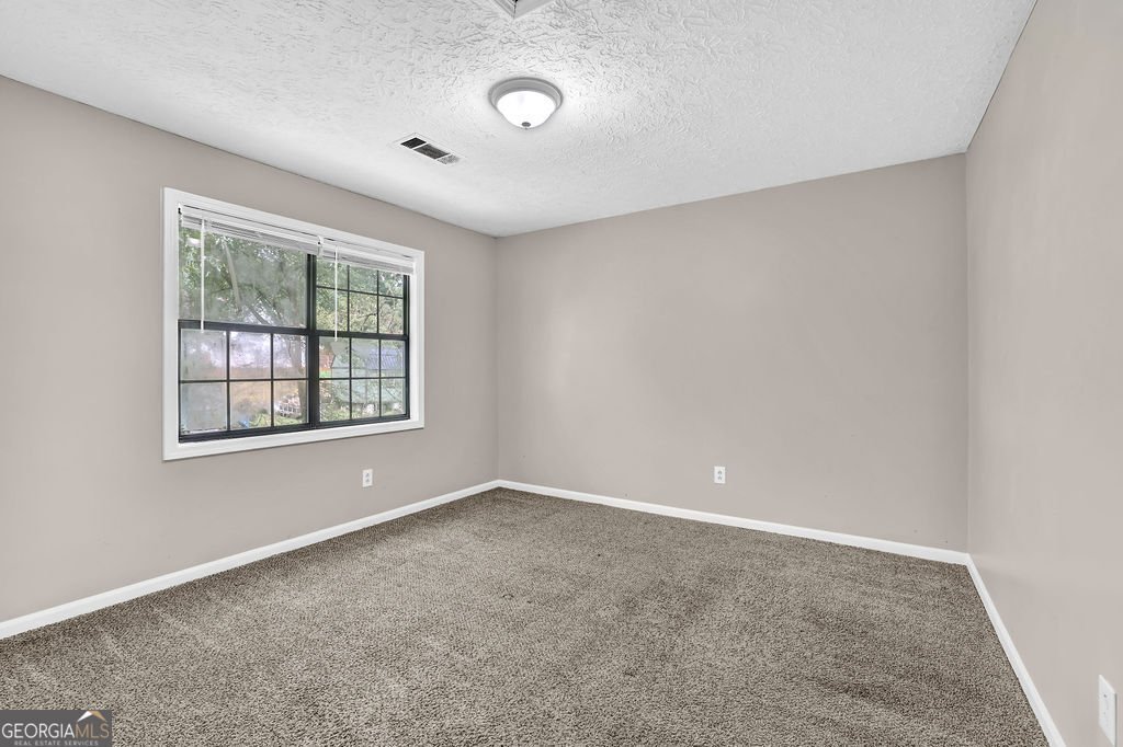 2055 Pinella Drive Grayson - 27
