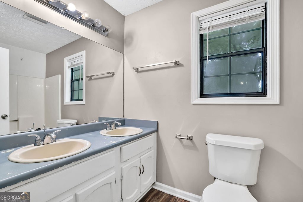 2055 Pinella Drive Grayson - 33