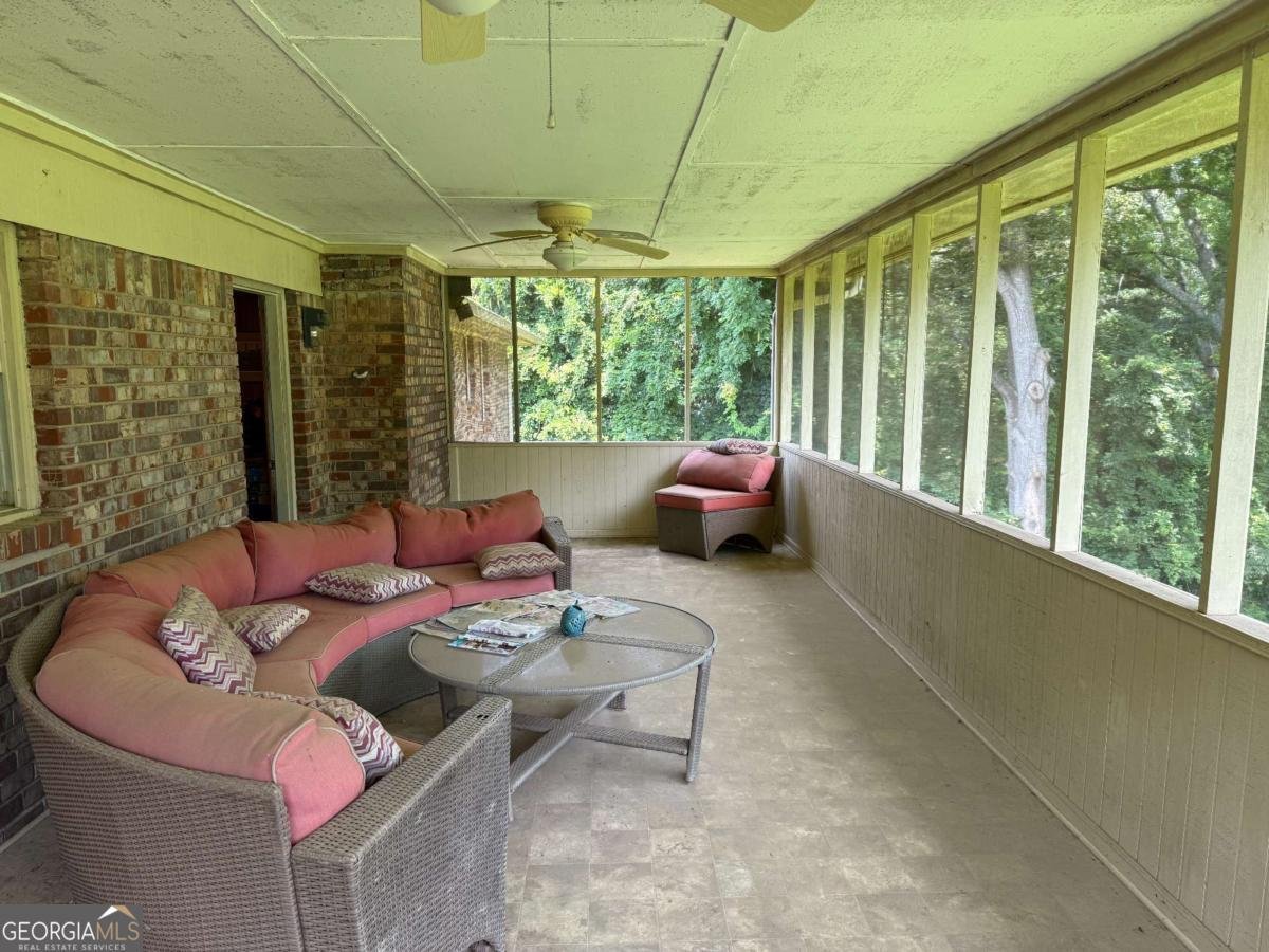 1046 Waterside Drive Conyers - 26