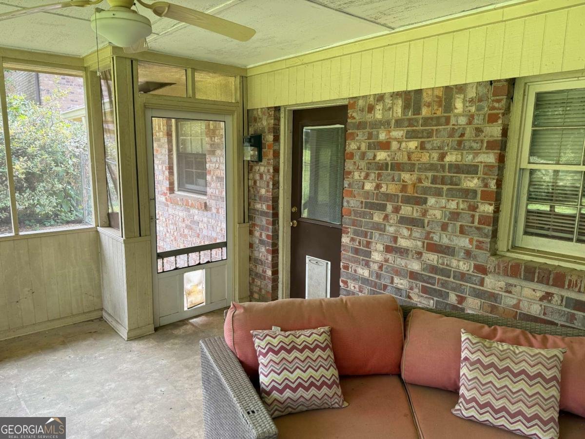 1046 Waterside Drive Conyers - 27