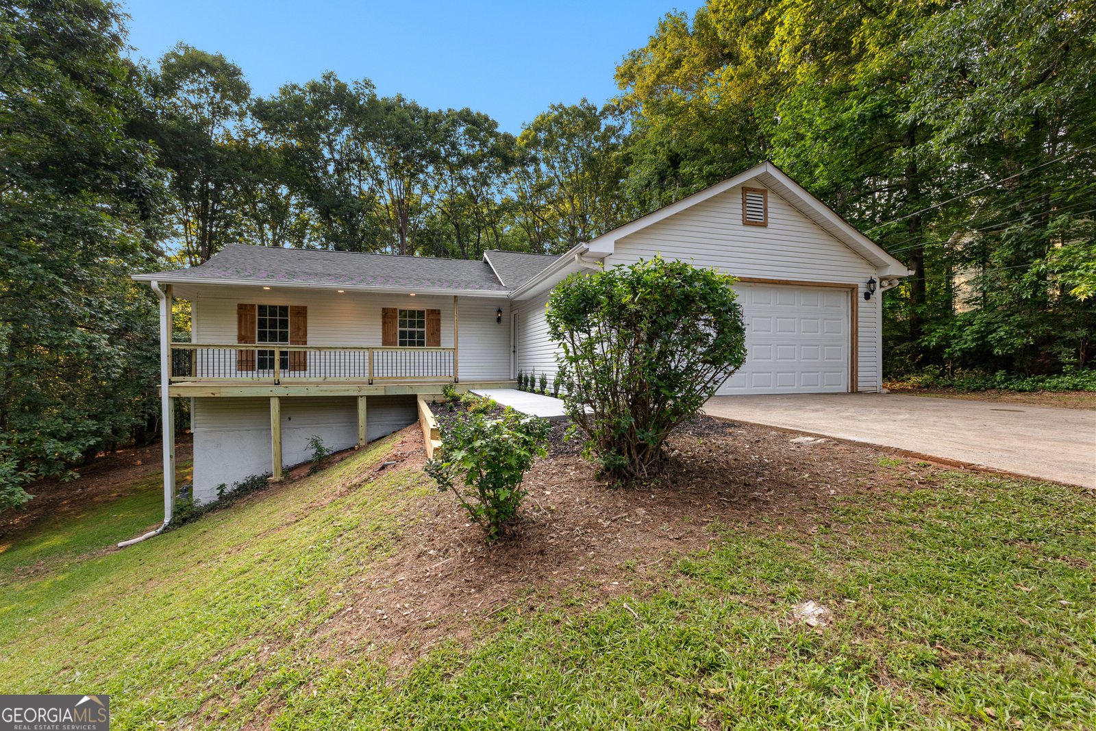 130 Redbud Court Senoia - 2