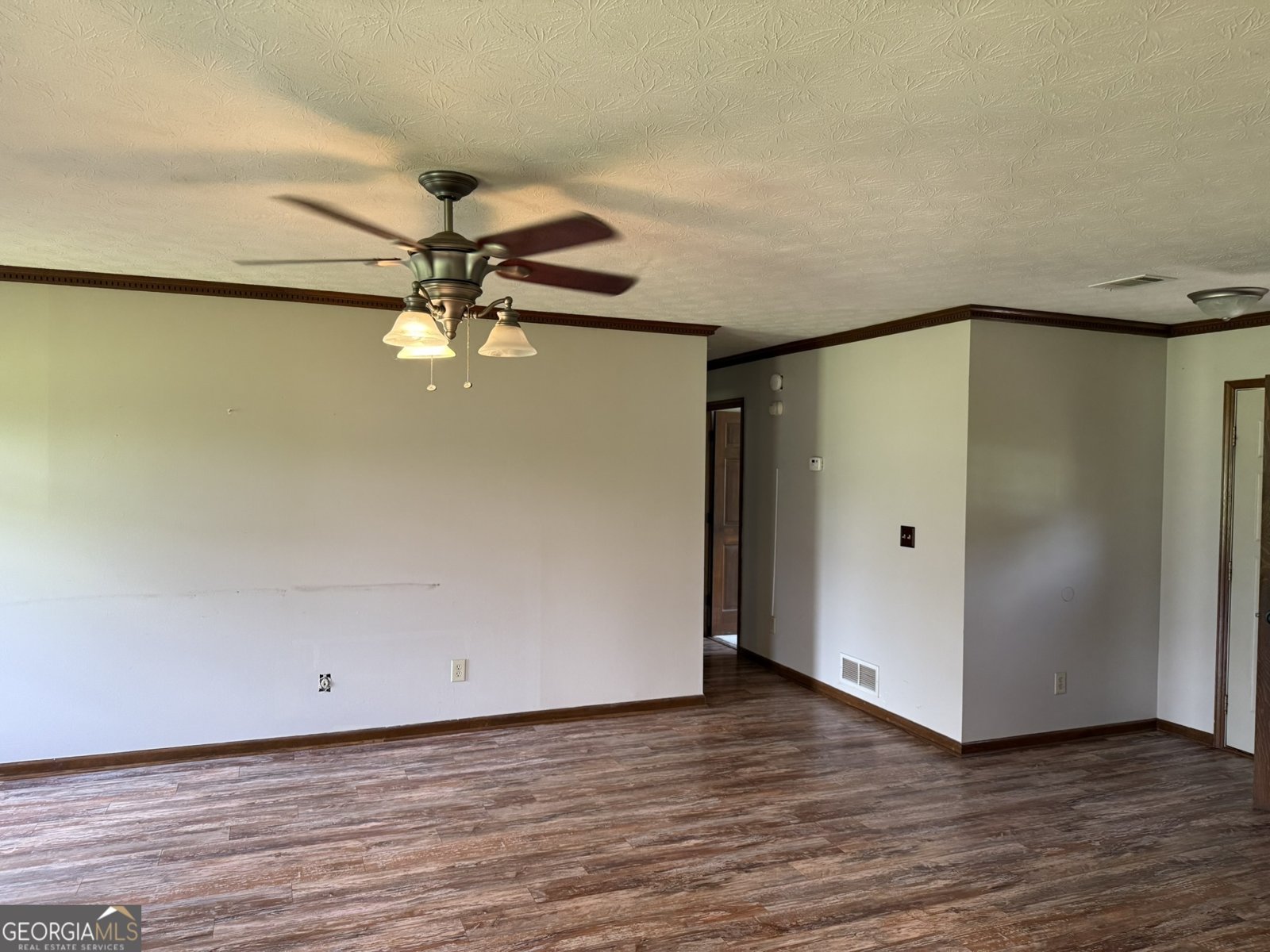 410 Clubland Circle Conyers - 11
