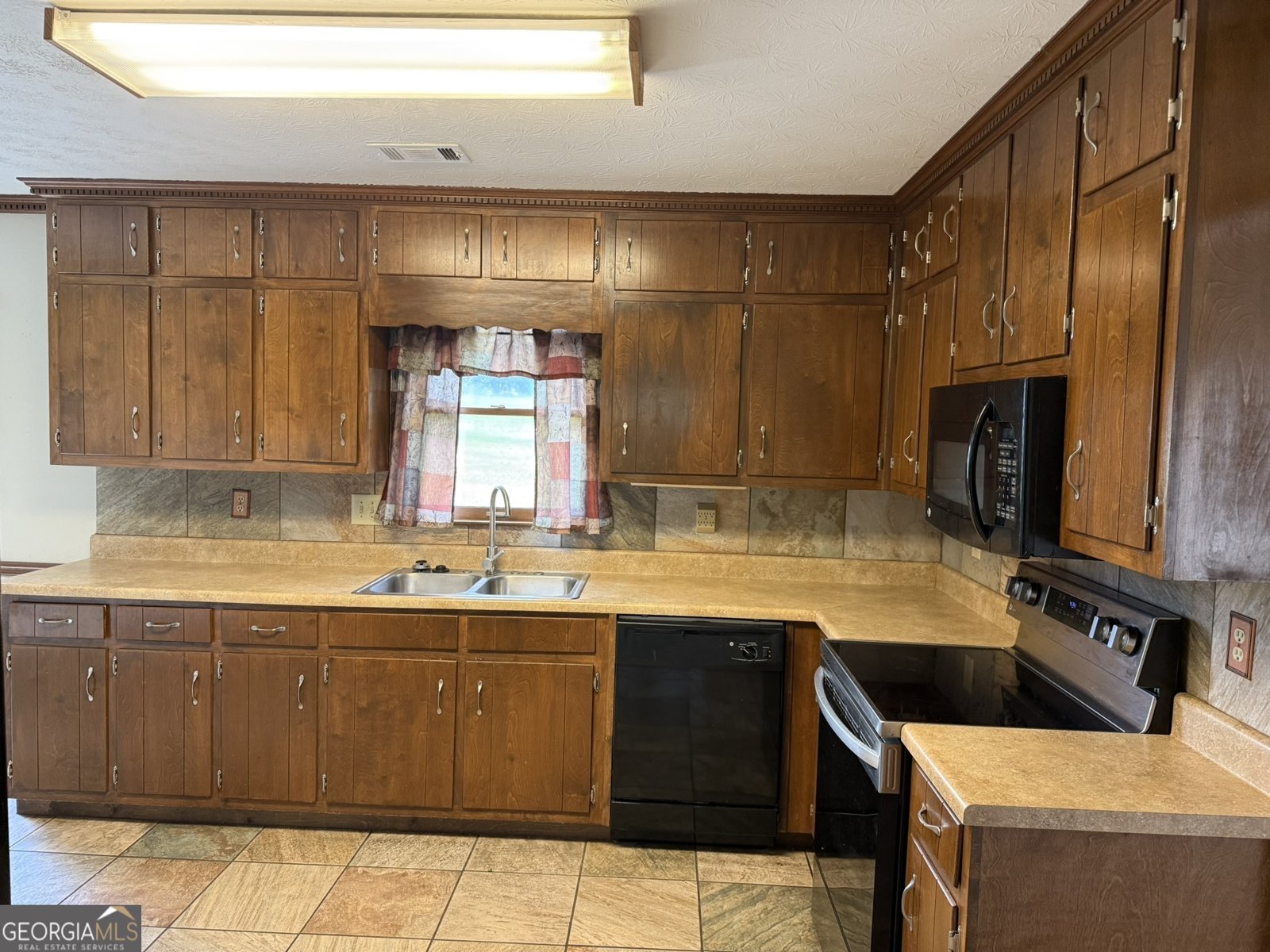 410 Clubland Circle Conyers - 14