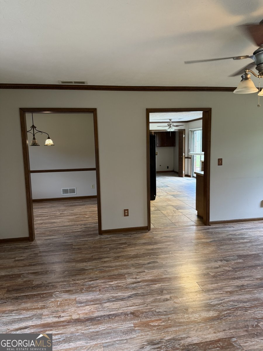 410 Clubland Circle Conyers - 8