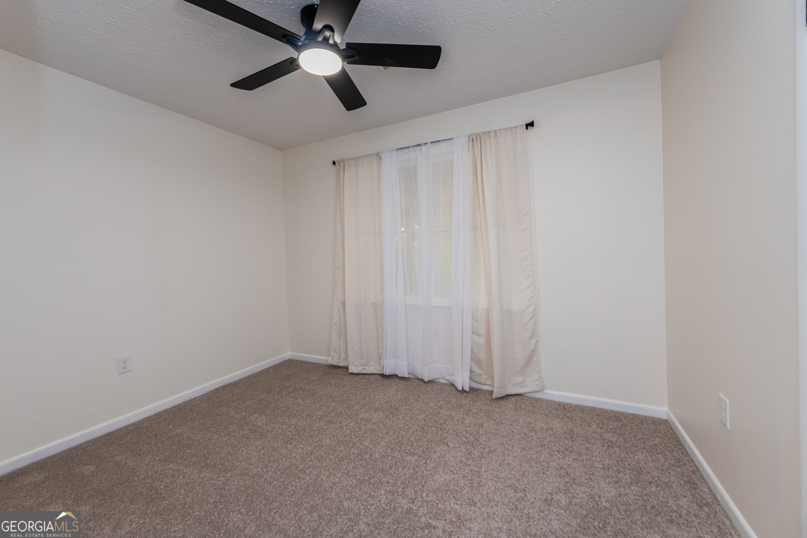 139 Old Oak Road Byron - 32