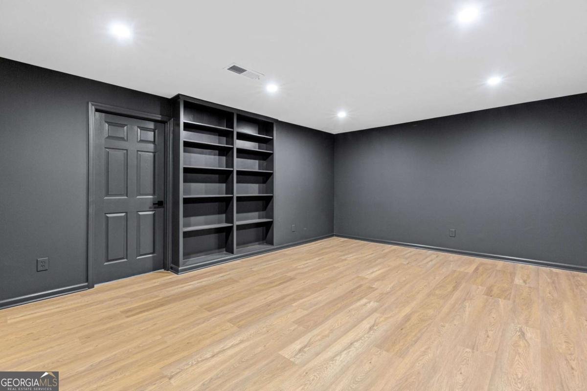12995 Bucksport Drive Roswell - 52