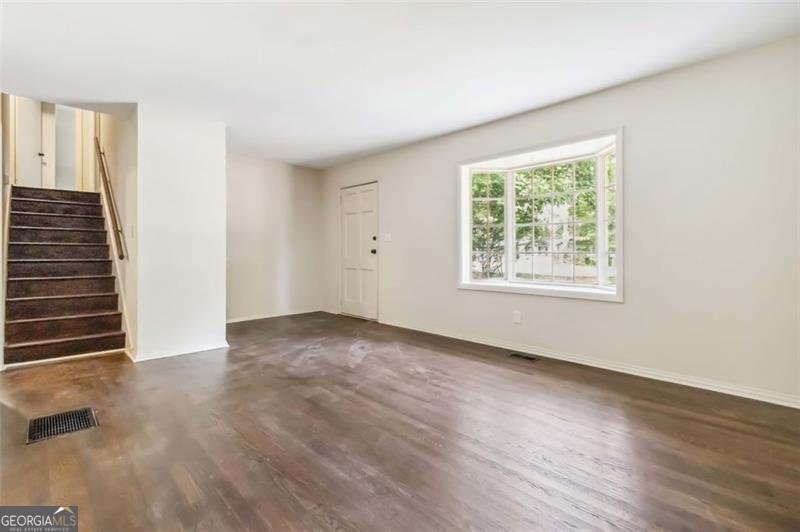 6192 HOLIDAY Boulevard Forest Park - 12