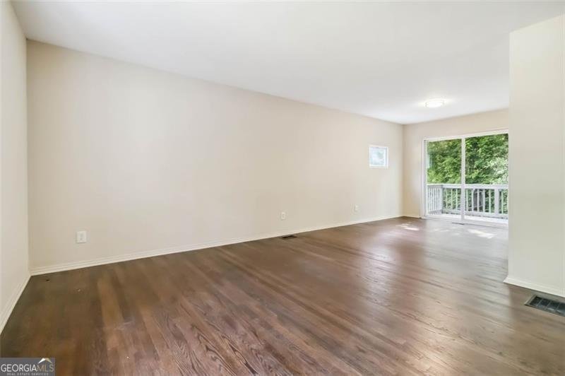 6192 HOLIDAY Boulevard Forest Park - 4